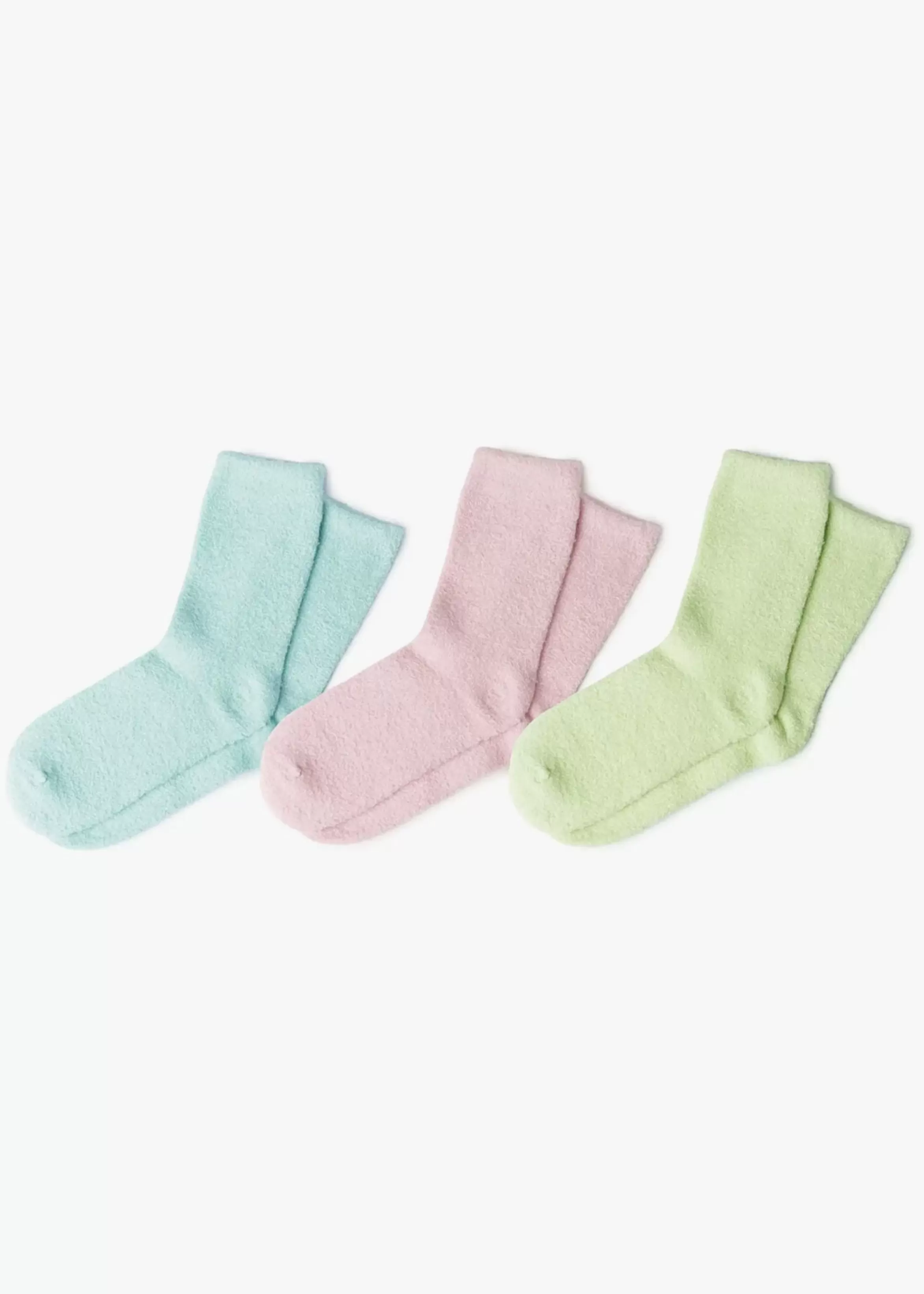 DM Merchandising Aloe Super Soft Spa Socks Shop