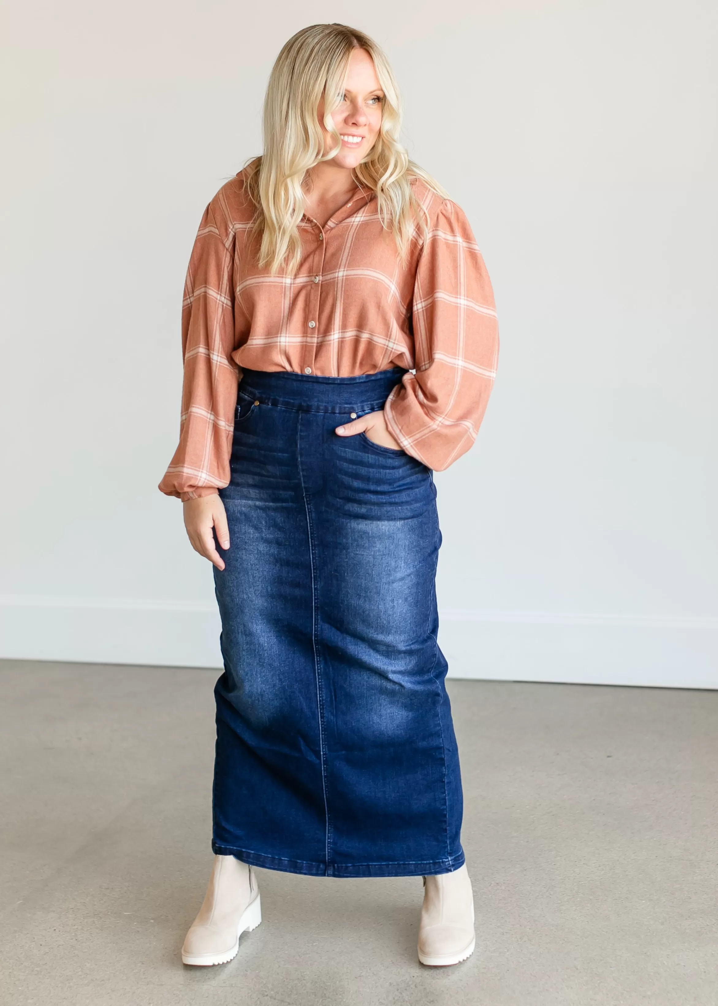 * Donna Dark Wash Long Denim Skirt Flash Sale