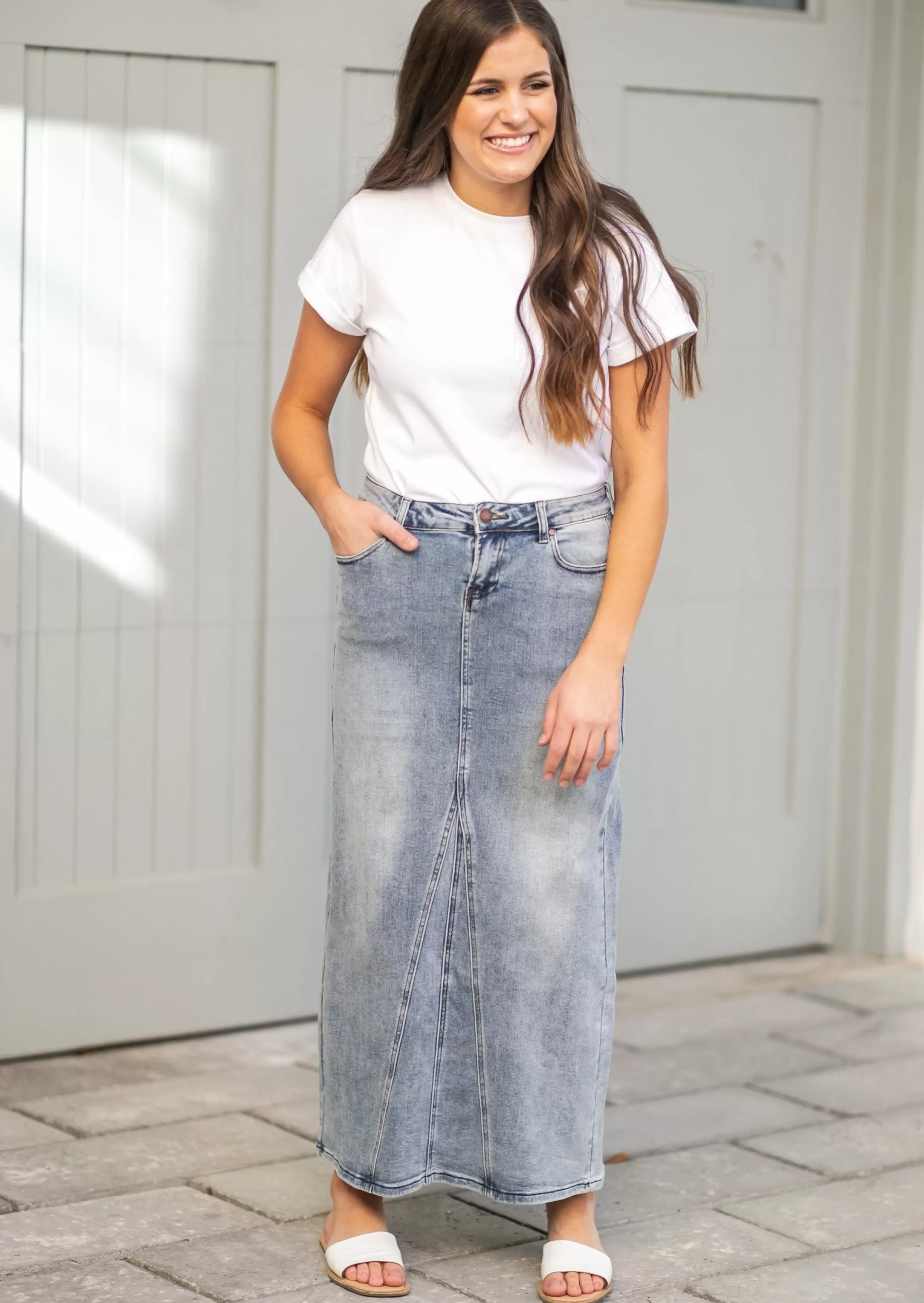 * Genevive A-Line Light Wash Denim Maxi Skirt Cheap