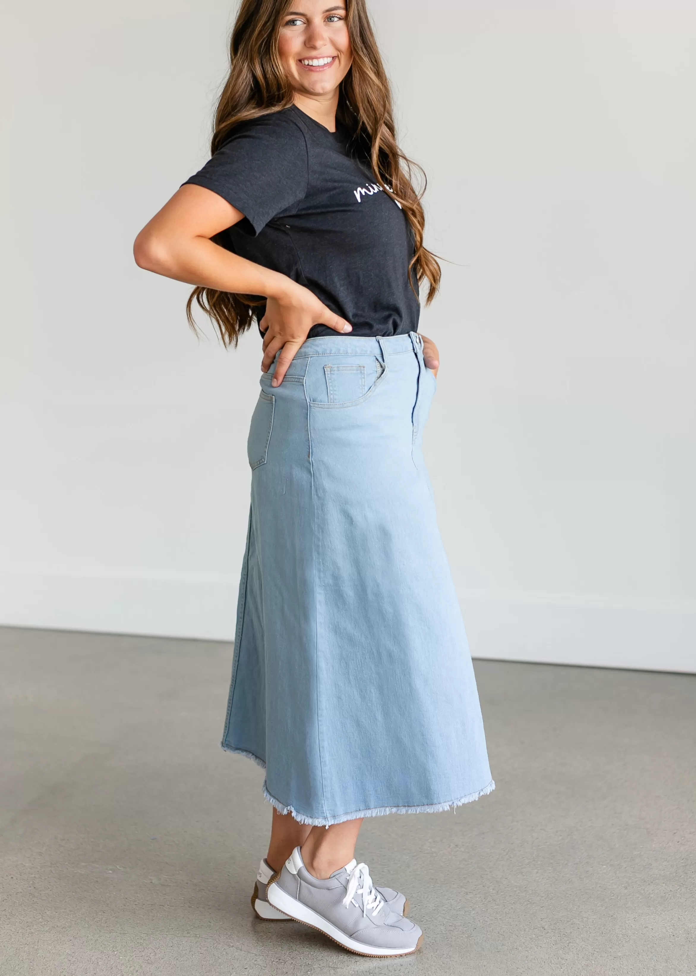 Polagram + BaeVely Light Wash A-Line Denim Midi Skirt Fashion